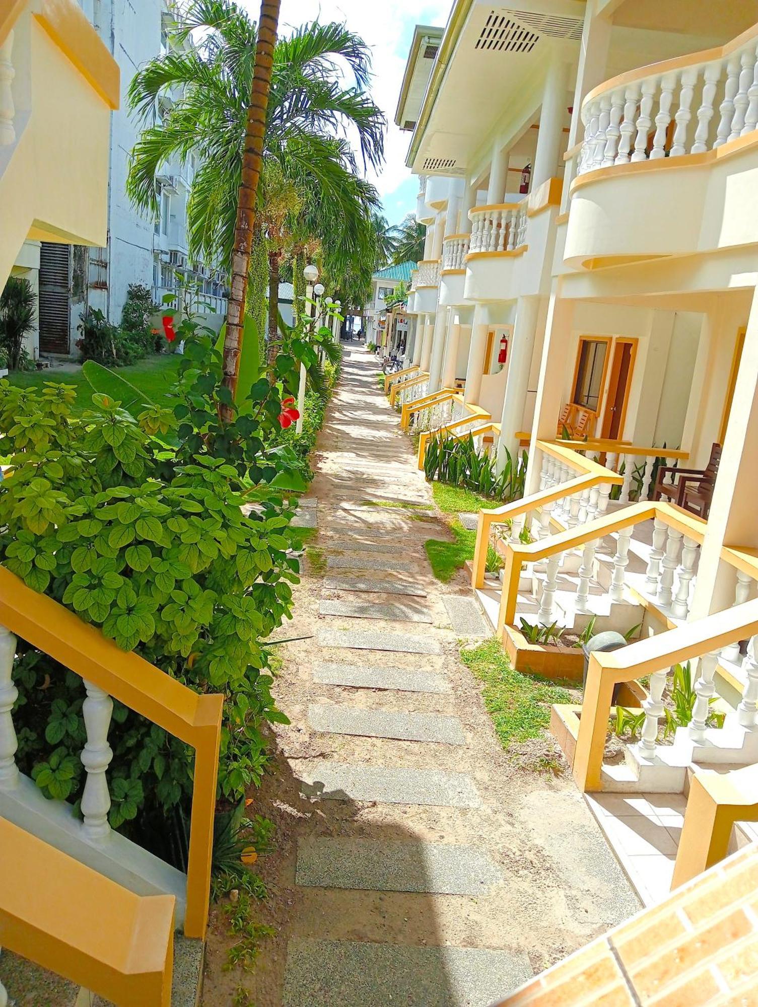 Bans Beach Resort Balabag  Exterior foto
